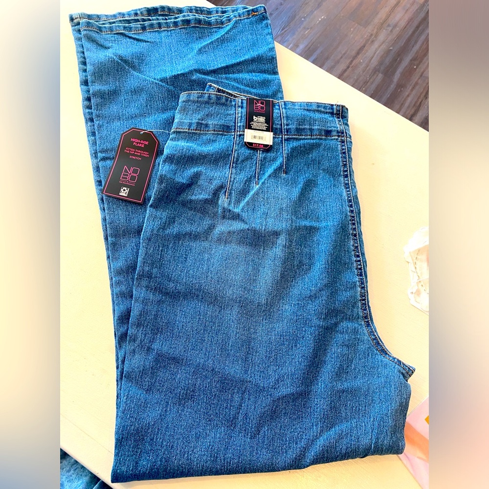 NOBO Flare Cut Jeans